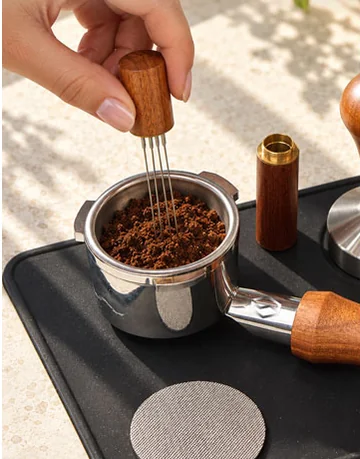 Stirring the grounds with the WDT tool